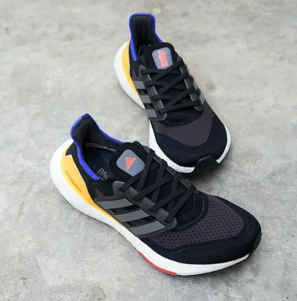 sepatu adidas ultraboost BMW Berlin Marathon. BARU size 42