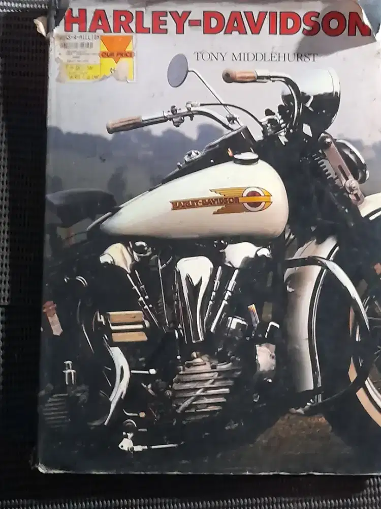 Buku motor Harley Davidson