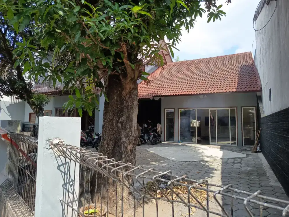 Disewakan Rumah Kantor di Jalan Kaliurang KM 5 Jogja
