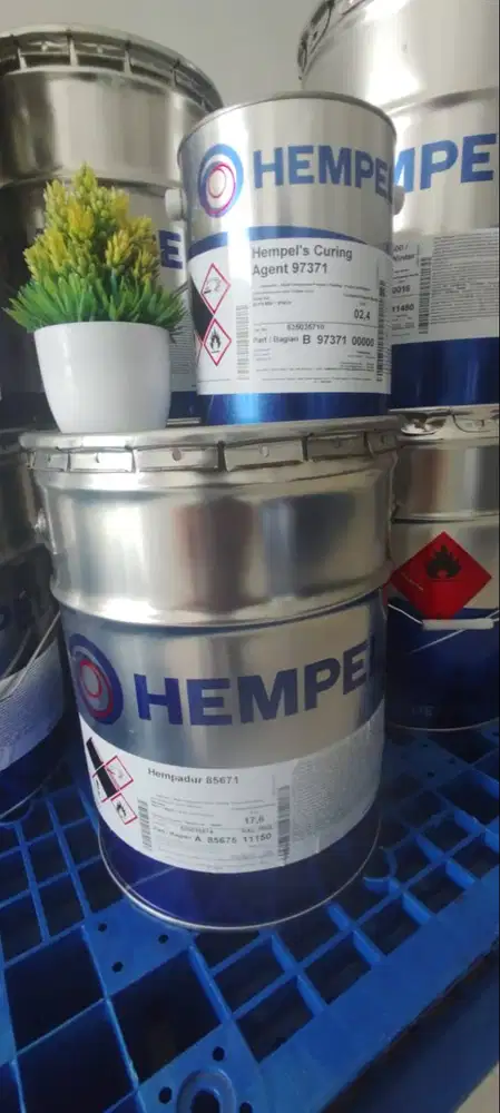 HEMPADUR 85671 INTERNAL TANK FOOD GRADE (20 LITER) 2 Komponen