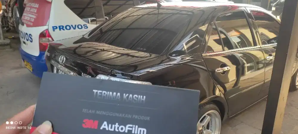 Kaca film mobil