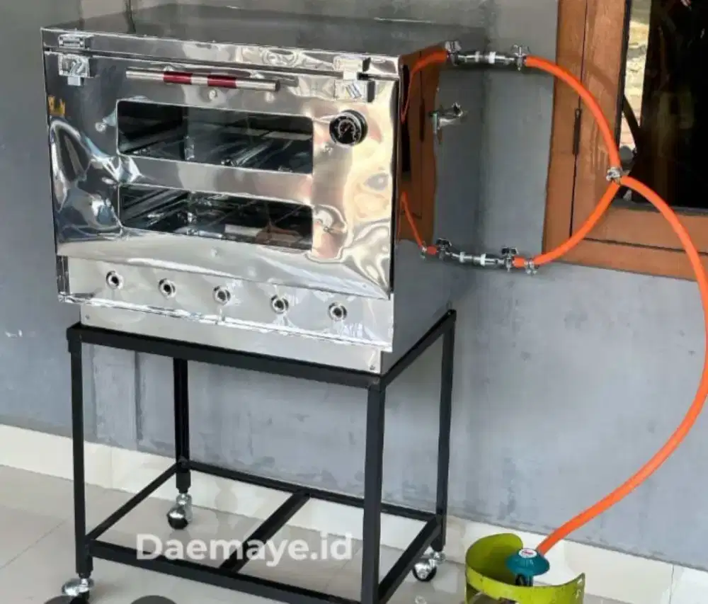 Oven like new baru satu bulan