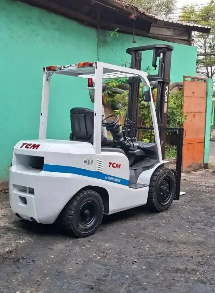 Forklift TCM 3 Ton,Manual,Tiang 4 Meter,Isuzu C240,Tahun 2020
