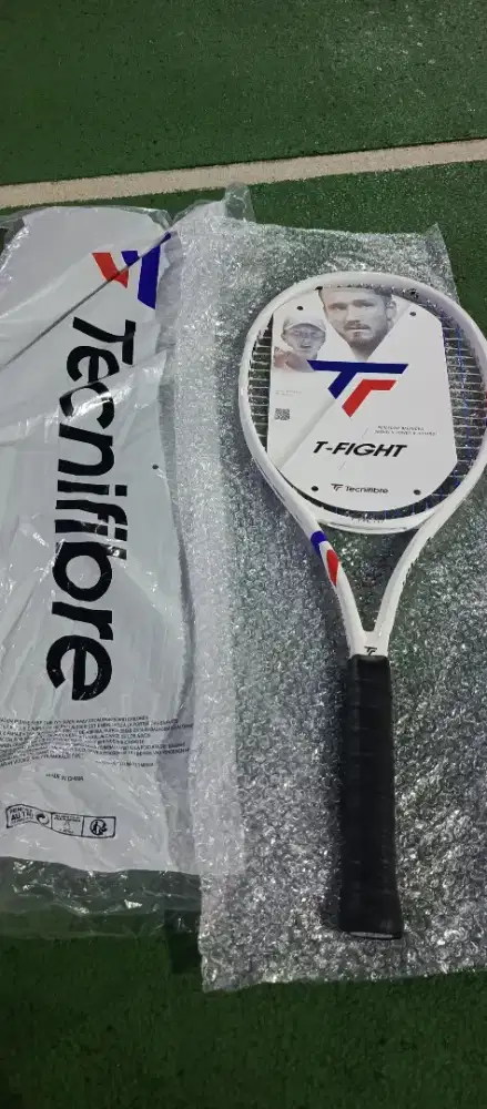 Raket Tennis 2025 TECNIFIBRE TFIGHT V2 285