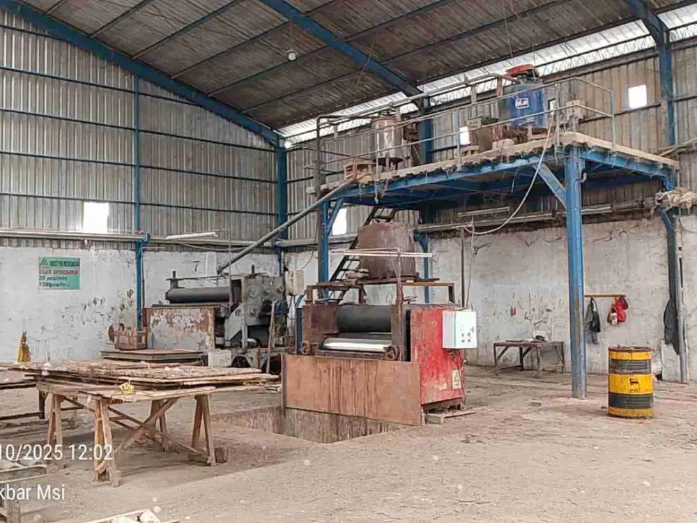 PABRIK TRIPLEK AKTIF LOKASI LAWANG KABUPATEN MALANG