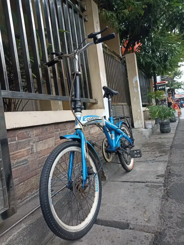 Sepeda lipat ODESSY ring 20 speed 7 cakram