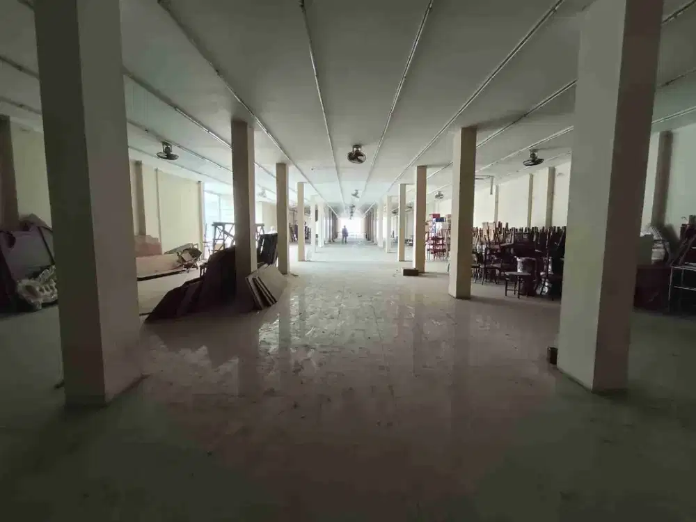 Di sewakan  Ruko sangat  besar dan siap pakai  di Babelan Kota,   Bekasi