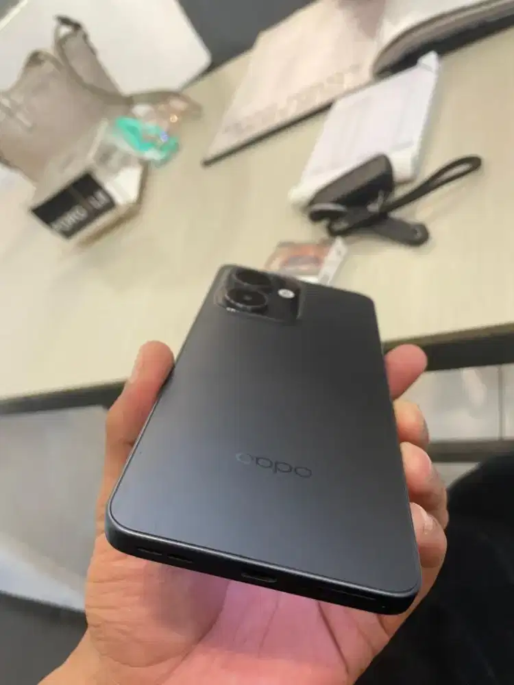 Oppo reno 13F 5g 12/256 Gb