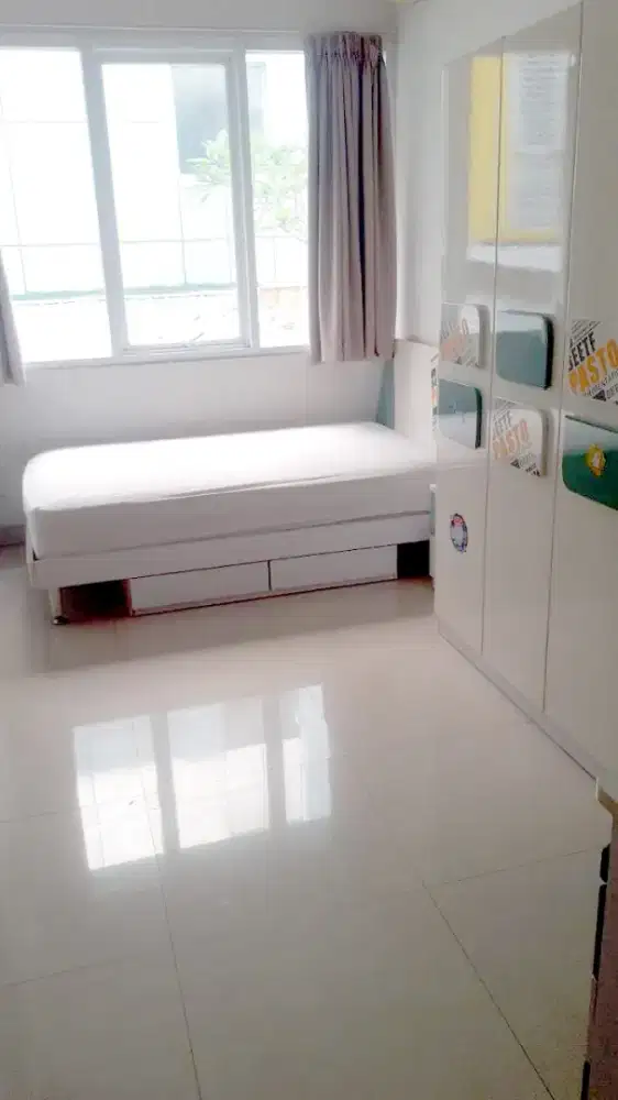 Good condition 1 set furniture (bekas kost)