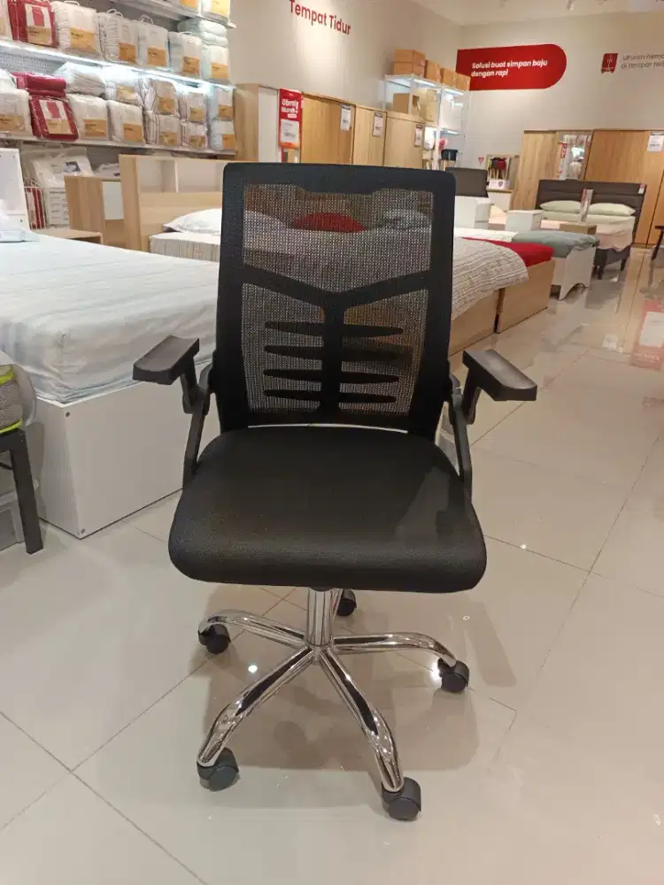 Kursi Kantor premium selma