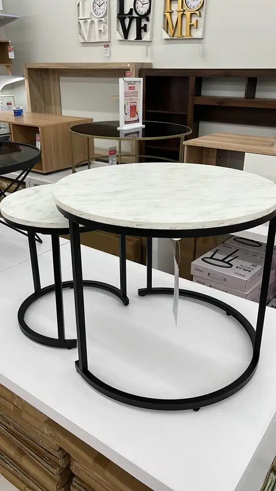 Meja tamu selma artos