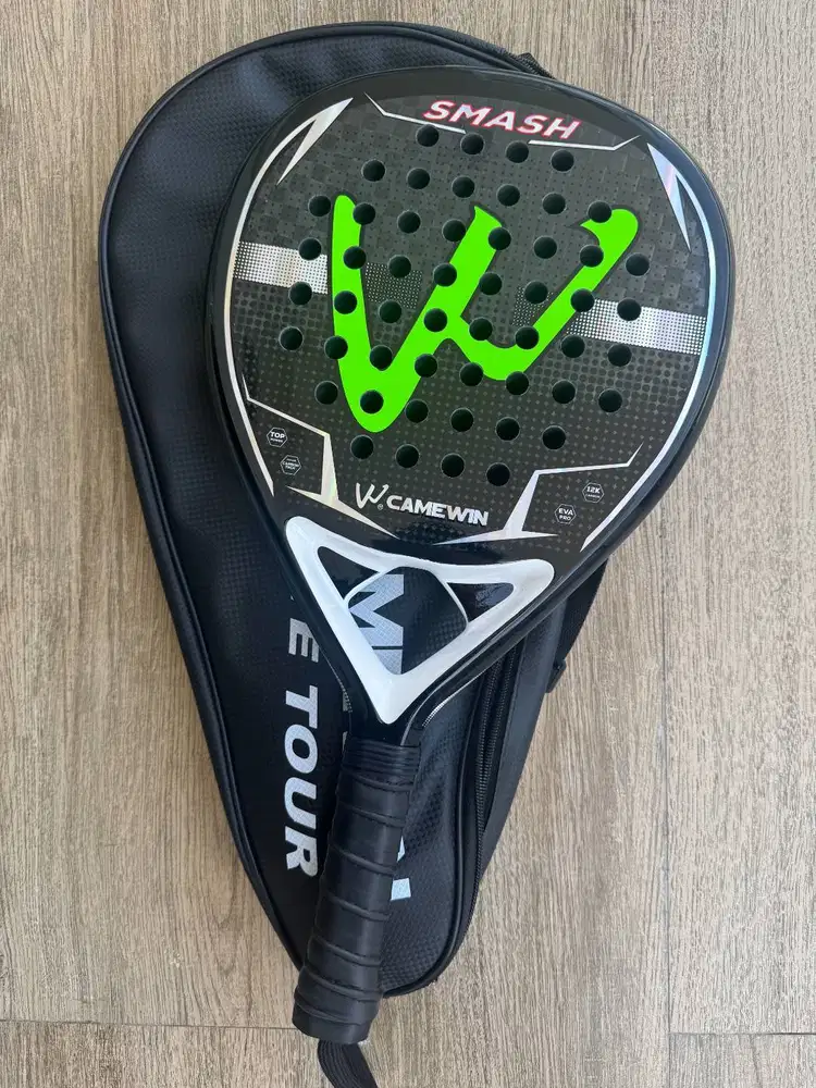 Raket Padel Camewin 4042 12K Carbon 99/100 baru beli dijual karena tdk
