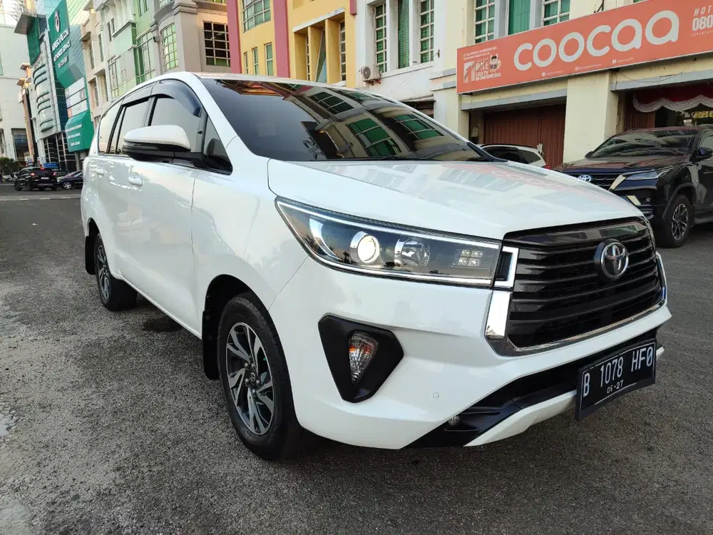 INNOVA 2.4 V AT DSL 22 TDP60jt Toyota Reborn Diesel Solar Matic 2022