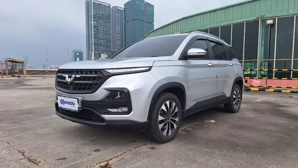 Pajak Panjang - Wuling Almaz 1.5 Smart Enjoy 5-Seater Bensin-AT 2021