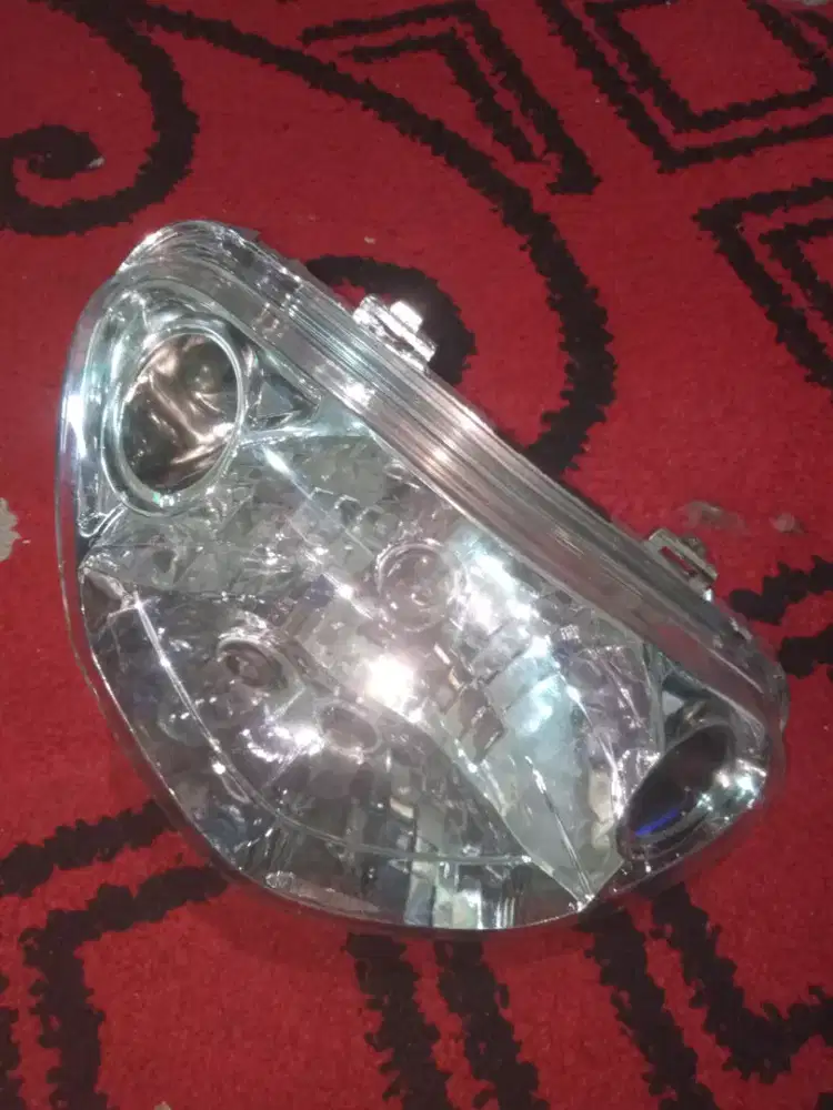 reflektor lampu mio
