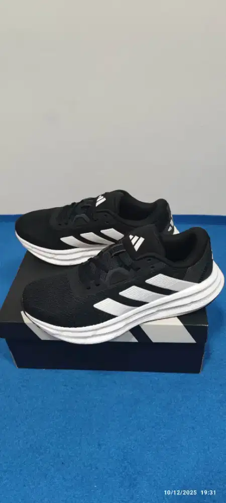 Sepatu Running Adidas Galaxy 7M size 41 1/3