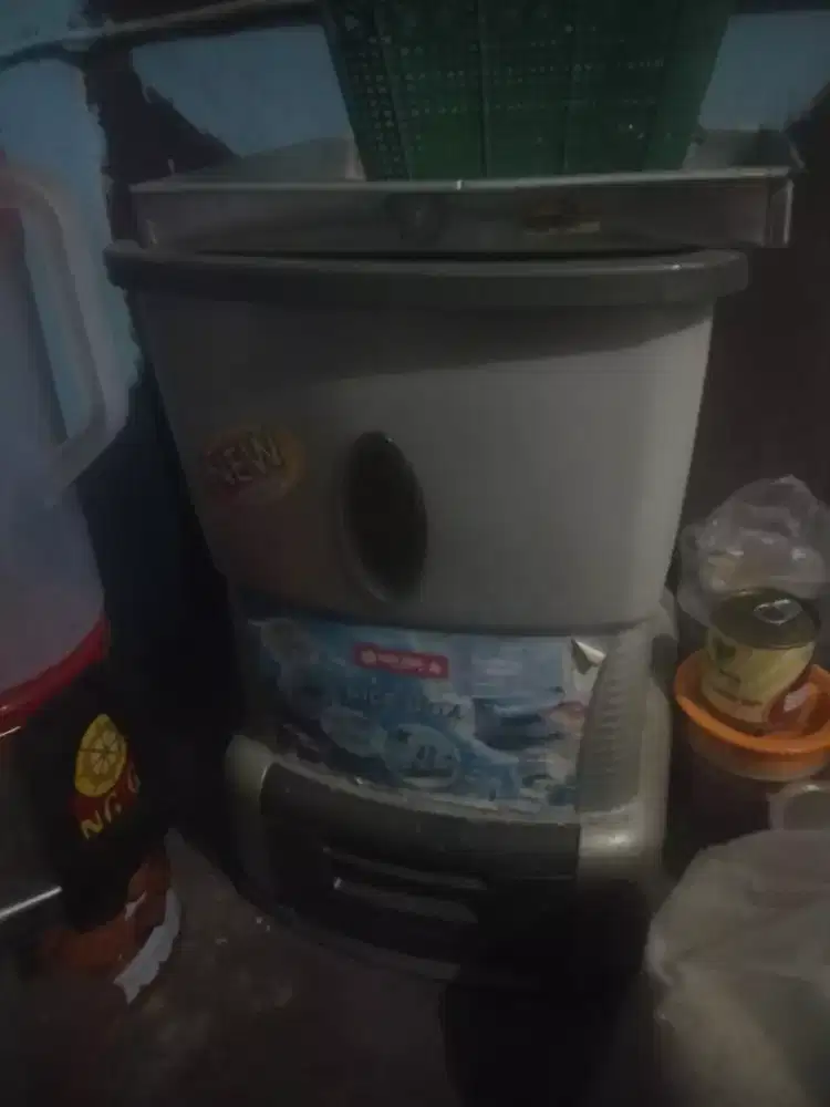 rice box 14kg maspion