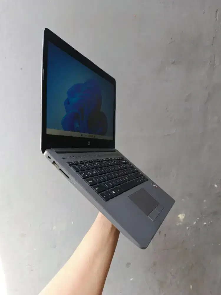 HP 245-G7 RYZEN 3