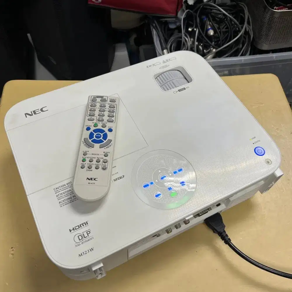 NEC M323W DLP WXGA Projector Proyektor Rapat