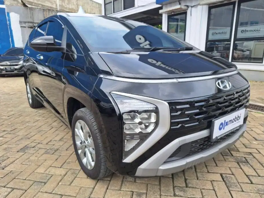 DP RENDAH Hyundai Stargazer 1.5 Trend Essential Bensin-AT 2024 UYOS