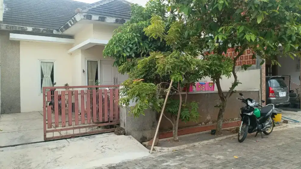 RUMAH CLUSTER PESONA ASRI MULAWARMAN UNDIP TEMBALANG