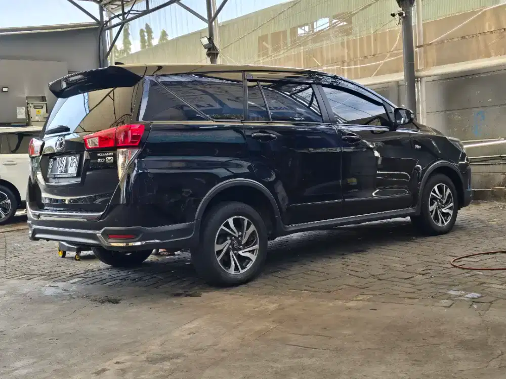 INNOVA REBORN 2022, V Matic Bensin Tangan pertama