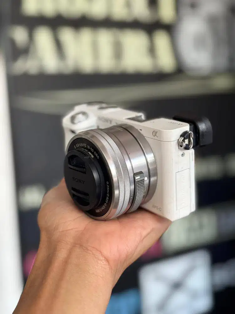 Sony A6000 Kit 16-50 SC 11ribu Box