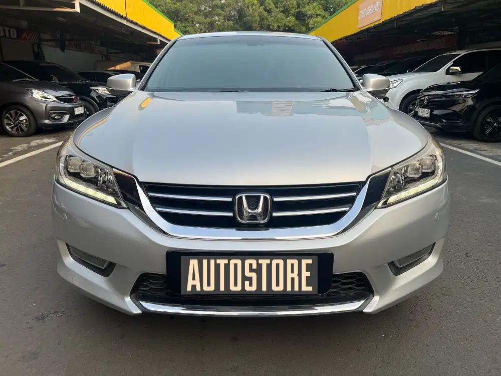 [KM 41RB] Honda Accord VTi-L 2013 Silver VTIL Civic Camry 2014 2015