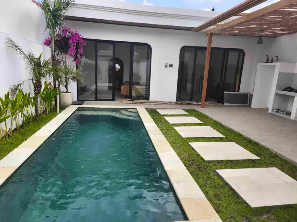 disewakan 18 tahun villa 2 bedroom kawasan pantai Melasti Ungasan Kuta Selatan Badung Bali