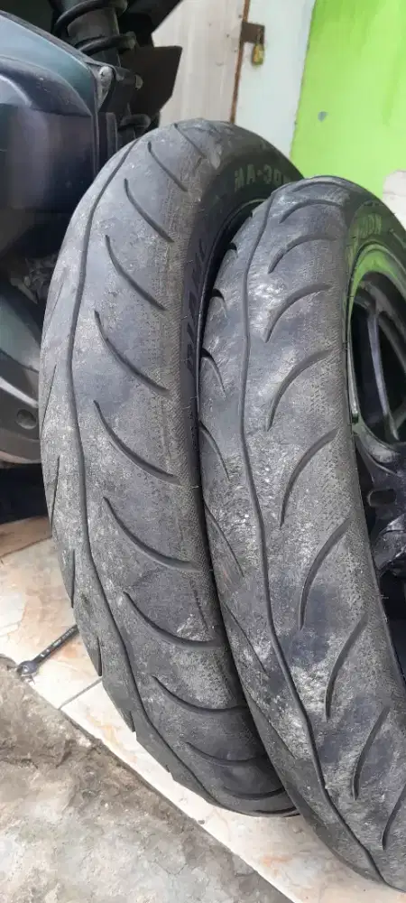 Ban maxxis diamon 85% belum lama pakai dan belum ada tambalan