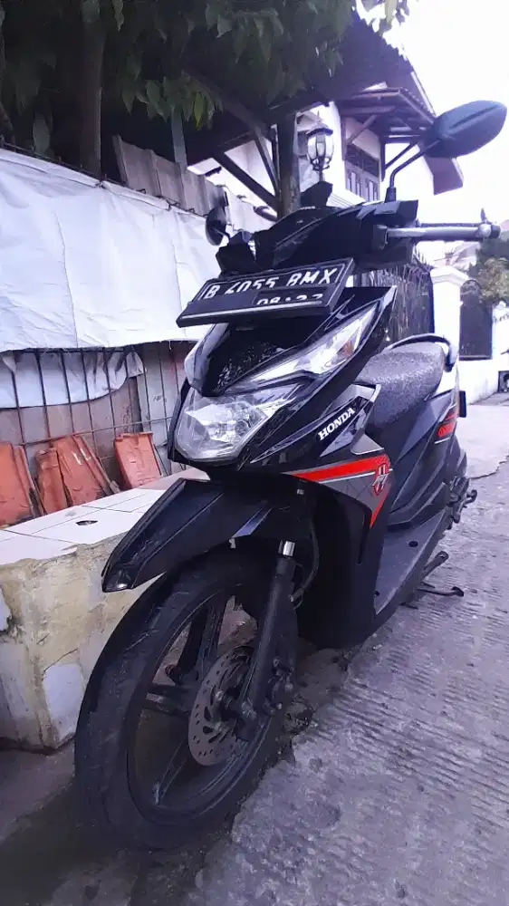 Bismillah jual honda beat eco thn 2017