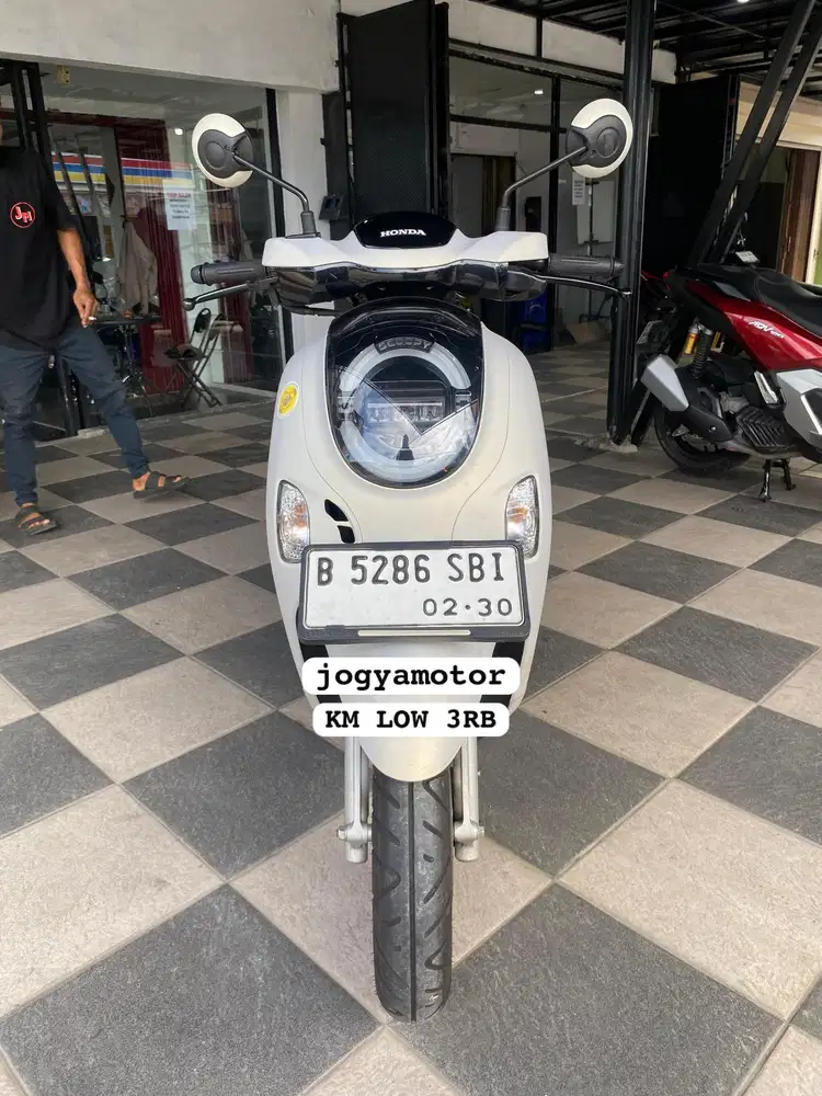 (A) Honda Scoopy Prestige Tahun'2025