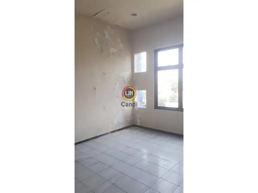 Ruko di Brigjen Sudiarto Majapahit Semarang