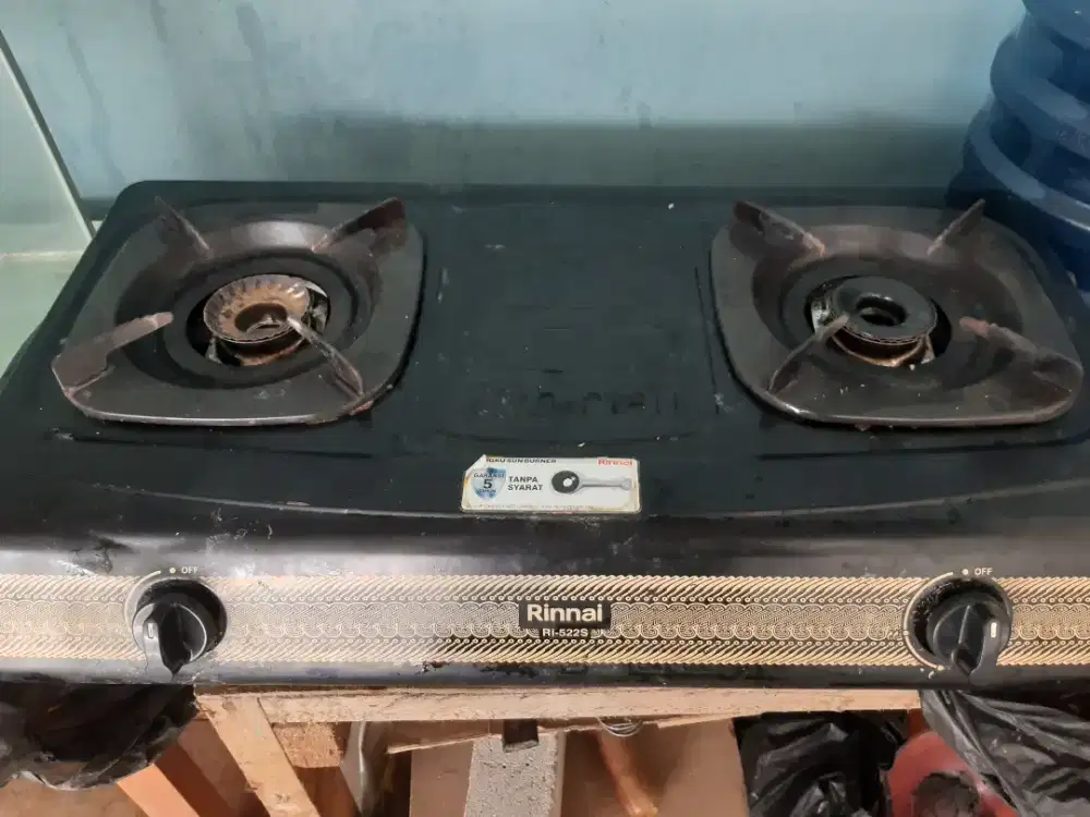 Kompor 2tungku rinnai batik