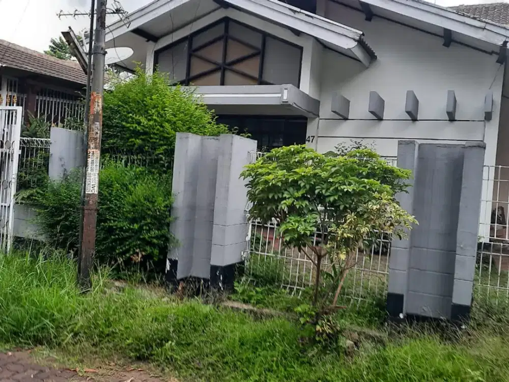 Dijual Rumah Minimalis Posisi Hook di Jalan Venus Bandung