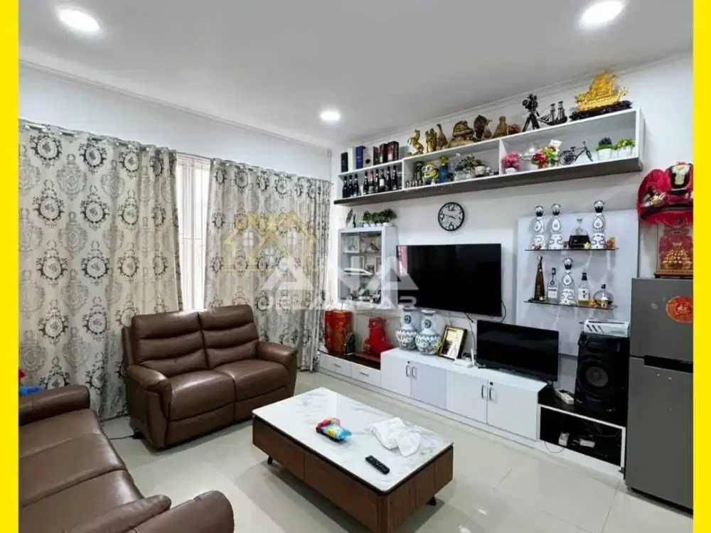 ANA RUMAH UK 4.25X19M DI KOMP KAVLING POLRI JELAMBAR