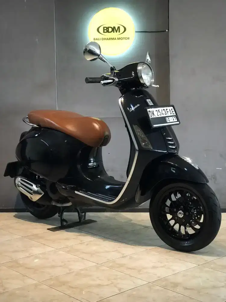 DP 500K / BUNGA MENURUN 2% / PIAGGIO VESPA PRIMAVERA  TAHUN 2017