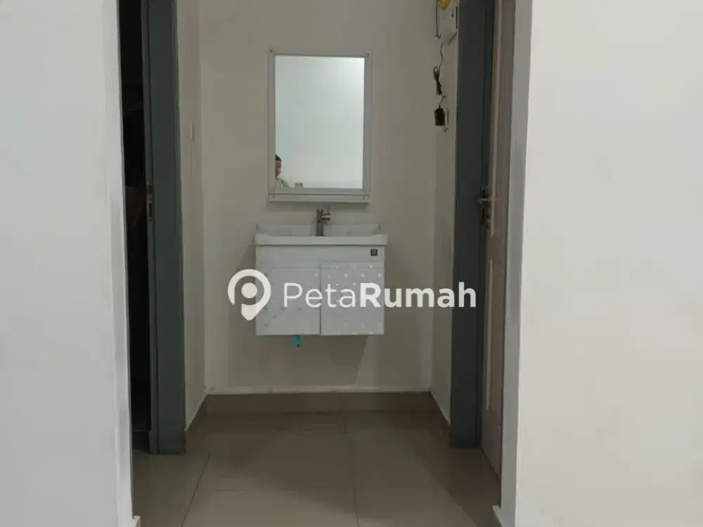 DIJUAL/DISEWA RUMAH JALAN BUNGA HERBA 3 PERUMAHAN GLIASS RESIDENCE