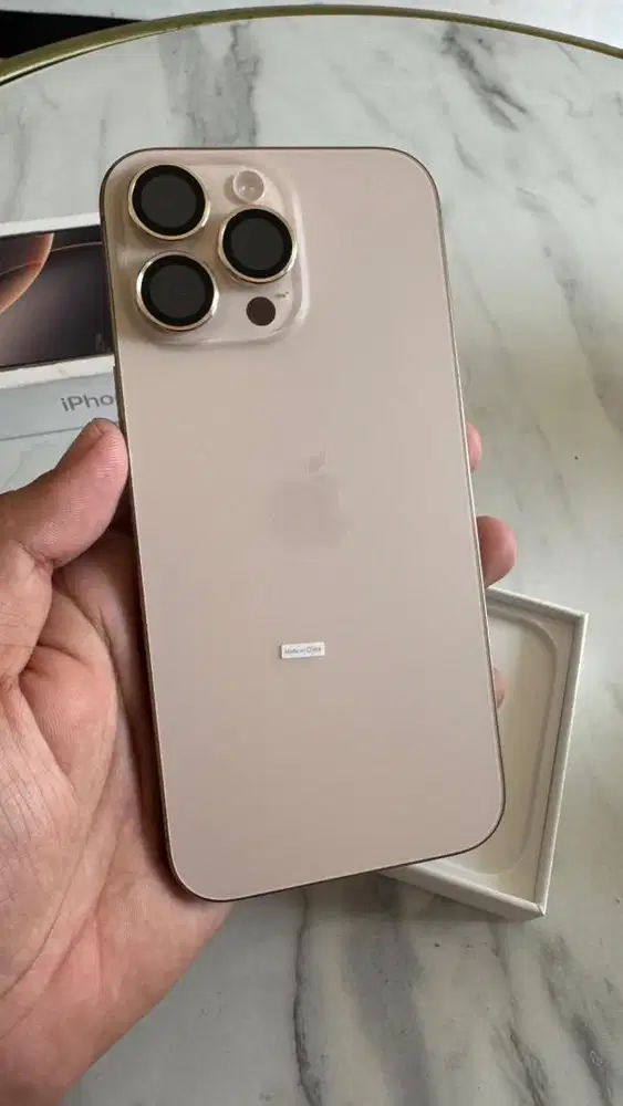 Iphone 16 pro max 512gb disert titanium resmi ibox