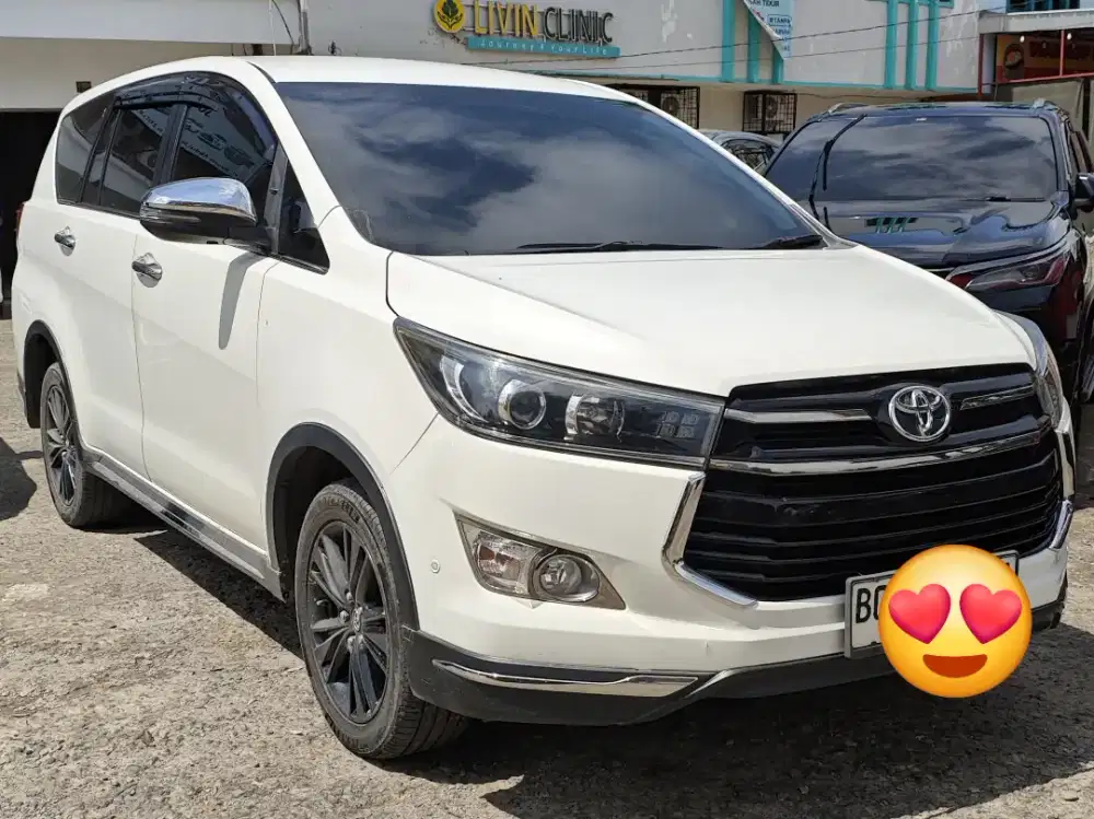 Innova Reborn 2,4 A/T Venturer
