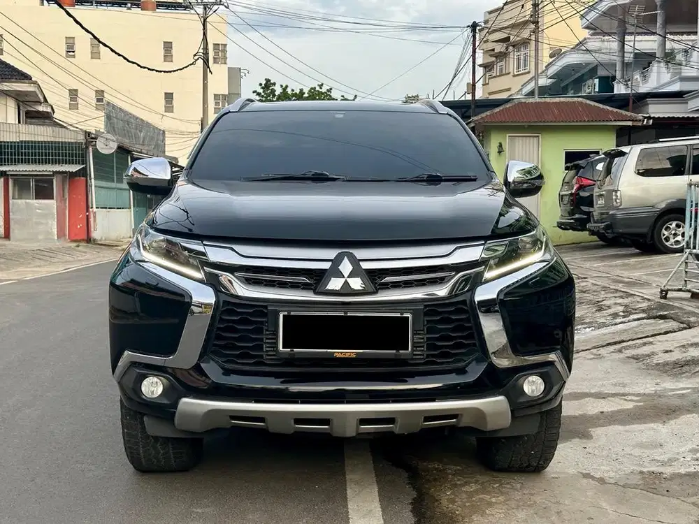 [DP 40jt] Pajero Sport Dakar 2017 / 2018 A/T Matic solar diesel