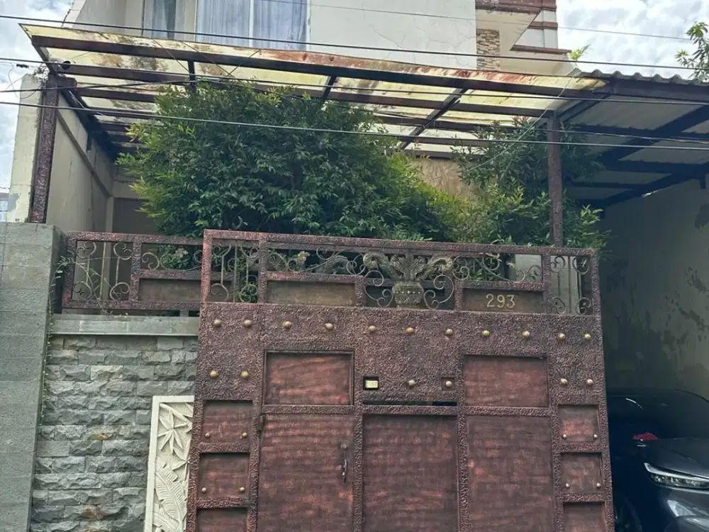 Dijual Rumah 2 Lantai Full Furnished, di BTP Bebas Banjir