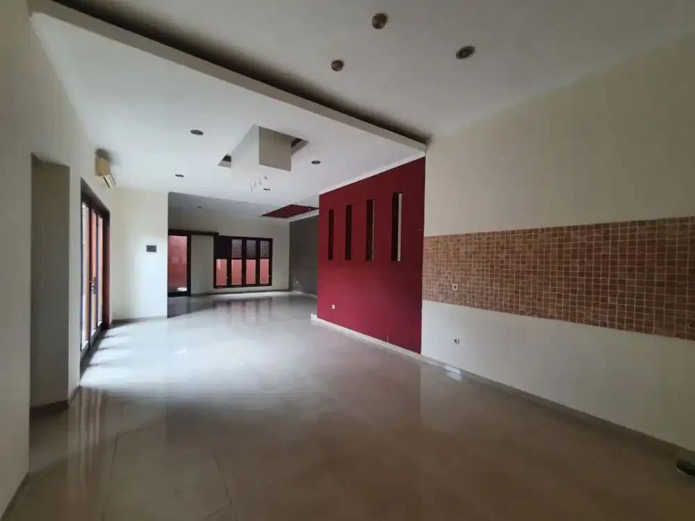 Disewakan Rumah Sarijadi sarimadu barat Bandung Utara