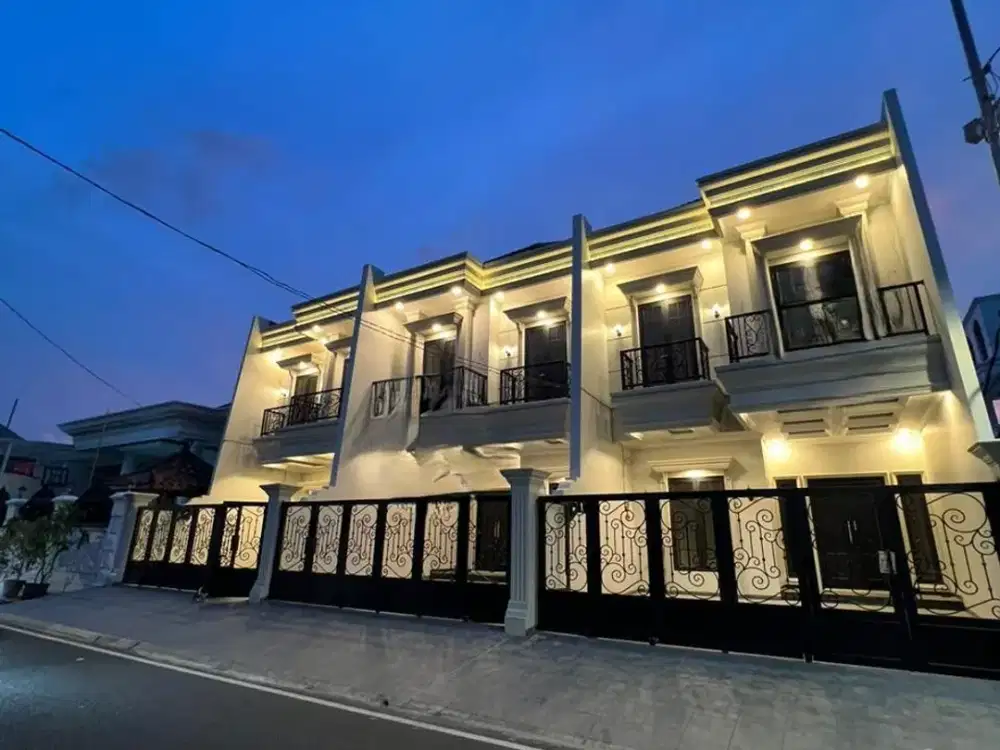 Rumah baru siap pakai cempaka putih lebar jalan 2 mobil