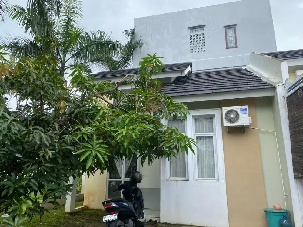 Dijual Rumah Posisi Sudut dan Siap Huni di Royal SentraLand BTP