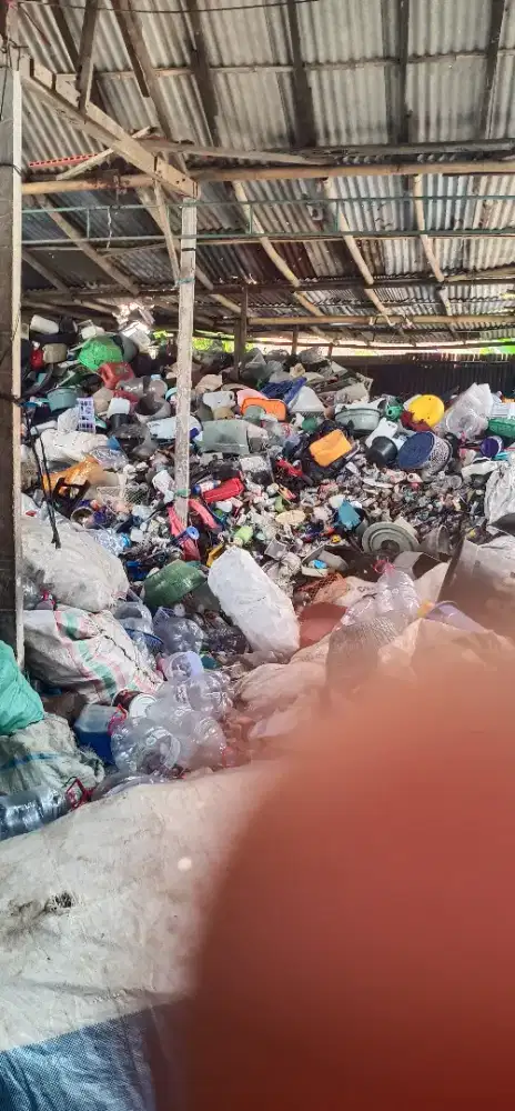 Dibutuhkan Supir Dan Tukang Sortir Barang