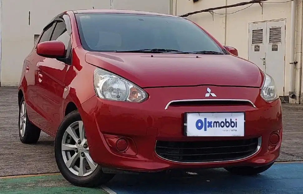 TDP 5,JT Mitsubishi Mirage 1.2 GLS Bensin-AT Hitam 2016