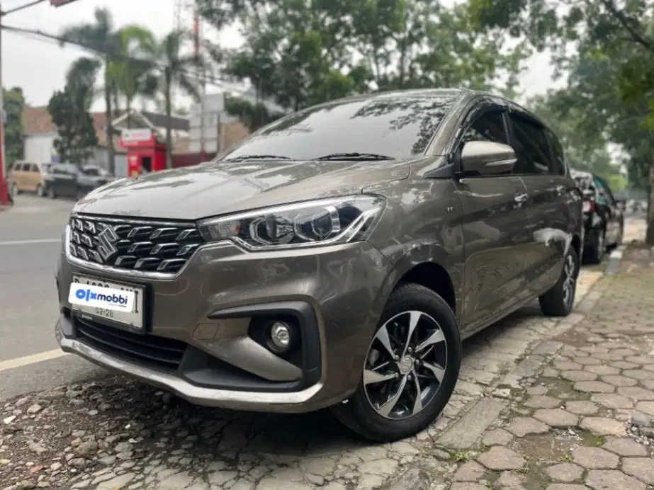 Pajak Panjang - Suzuki Ertiga 1.5 Hybrid GX Bensin-AT 2022
