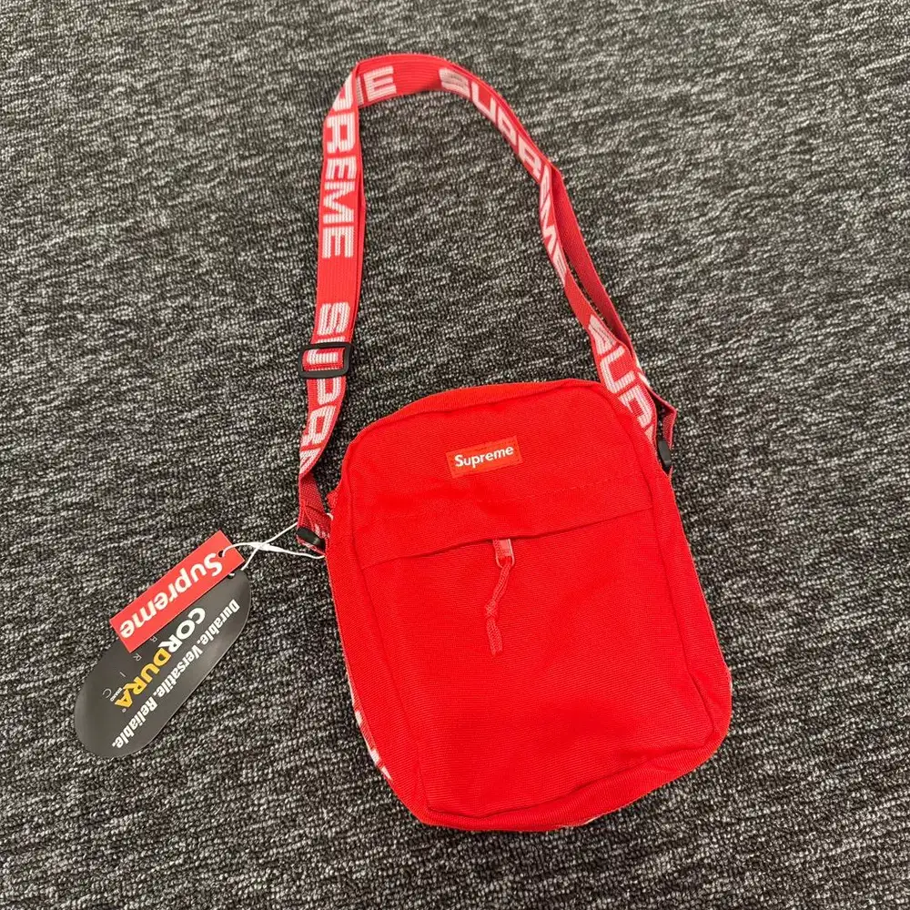 Tas Selempang Mini Sup××me Import TS0001 1.0