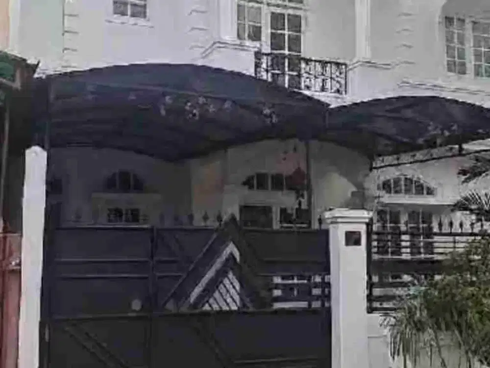 Dijual Cepat Rumah Banjar Wijaya Cluster Italy Cipondoh Tangerang Posisi di Jl Boulevard Bisa Untuk Usaha